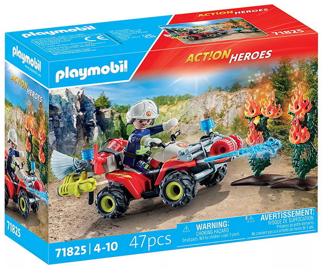 Pompier avec quad et arbustes enflammés